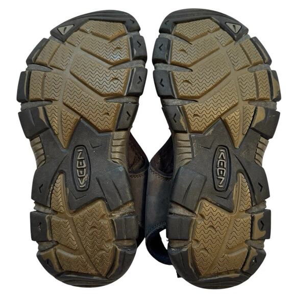 KEEN Newport Brown Leather Sandals Mens 8 Hiking Outdoor Fisherman